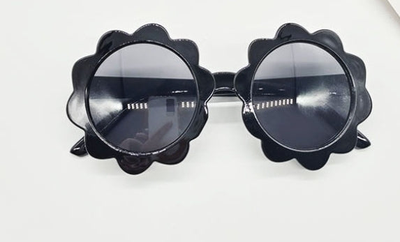 Flower Sunglasses (7 Colors)